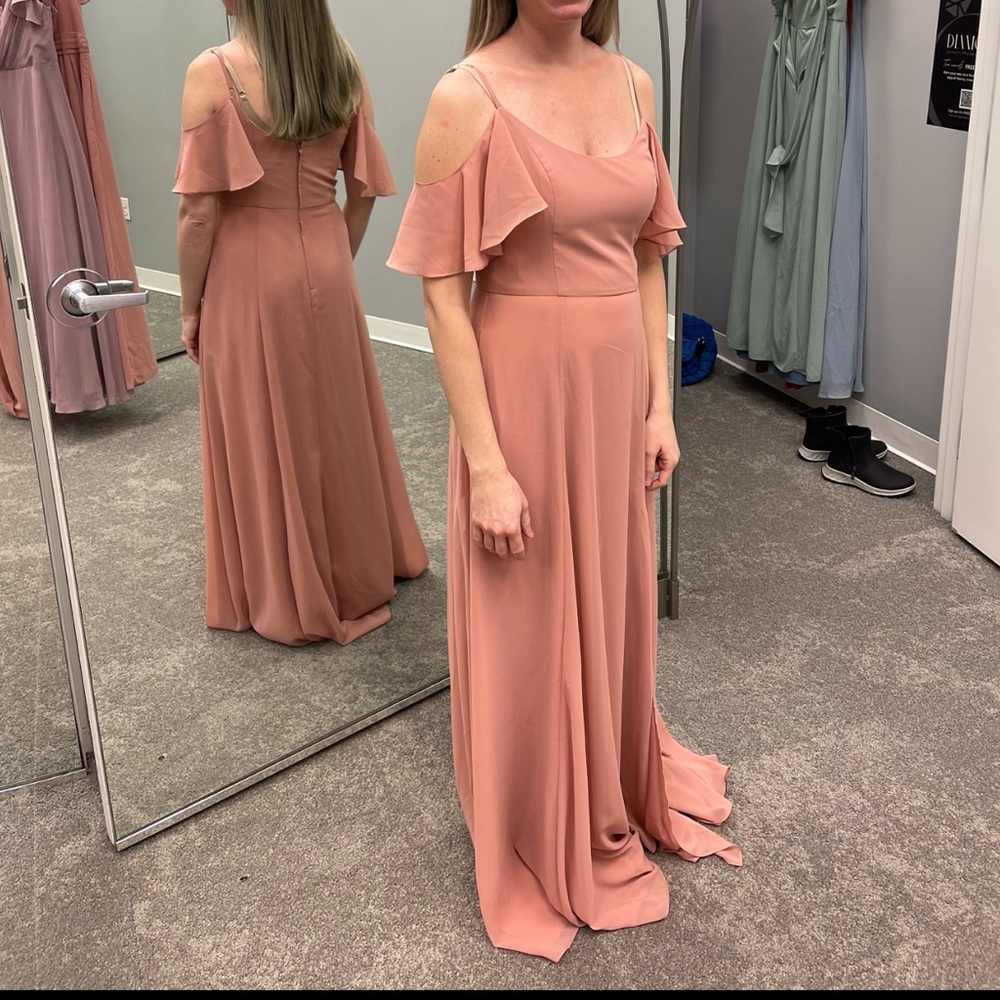 David’s Bridal chiffon bridesmaid dress. Size 10, never worn, still with tags.